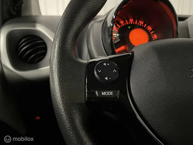 Peugeot 108 1.0 e-VTi Active TOP! 2016 Benzine 14