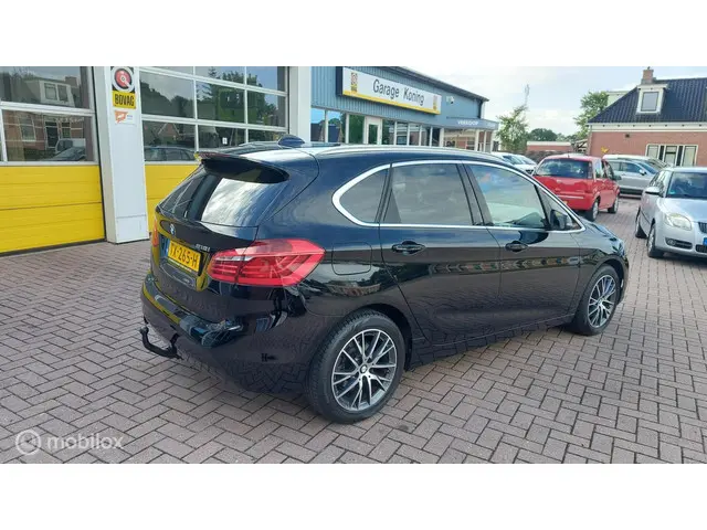 BMW 2 Serie Active Tourer 218i Luxury 2016 Benzine 3