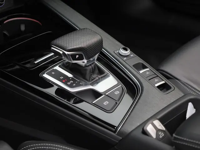 Audi A5 Cabriolet 40 TFSI/190PK S Line 2020 Benzine 36