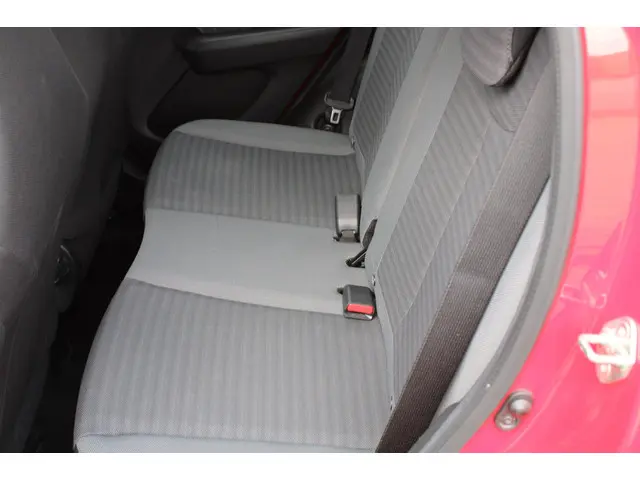 Toyota Aygo 1.0 VVT-i x-play 2018 Benzine 19