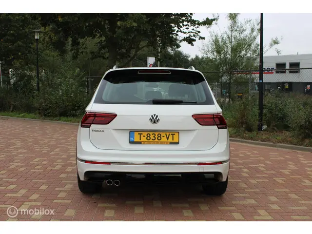 Volkswagen Tiguan 1.5 TSI ACT R-line 2020 Benzine 9