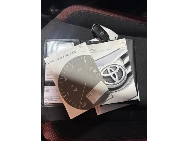 Toyota Aygo 1.0 VVT-i x-cite 2018 Benzine 12