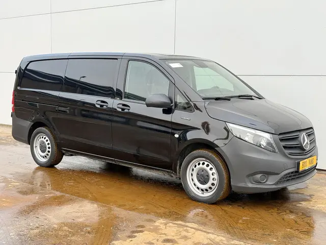 Mercedes-Benz eVito 112 2023 Elektrisch 4