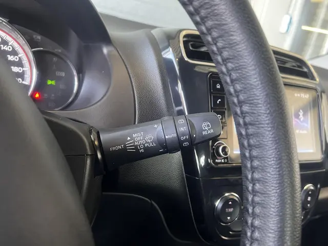 Mitsubishi Space Star 1.2 Instyle 2023 Benzine 30