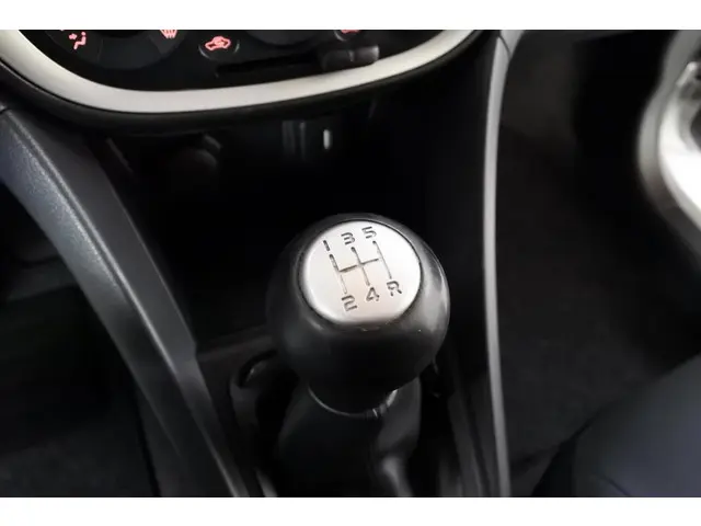 Suzuki Celerio 1.0 Comfort 2018 Benzine 17