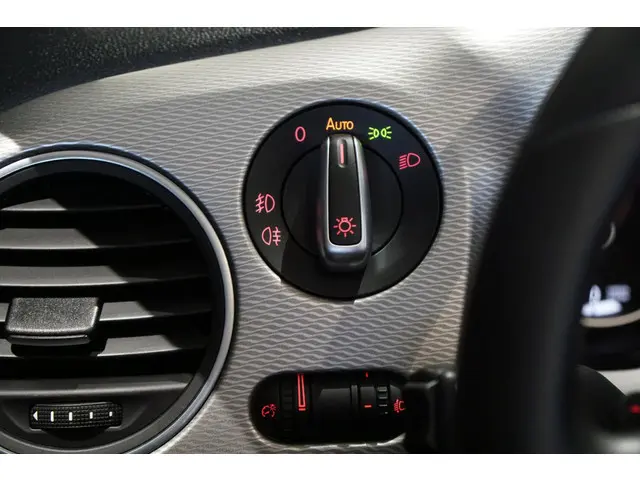 Volkswagen Beetle Cabriolet 1.2 TSI Club 2016 Benzine 30