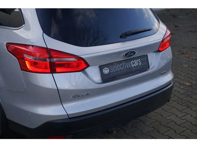Ford Focus Wagon 1.0 EcoBoost Titanium 2016 Benzine 25