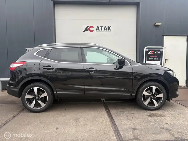 Nissan QASHQAI 1.2 Acenta 2015 Benzine 4