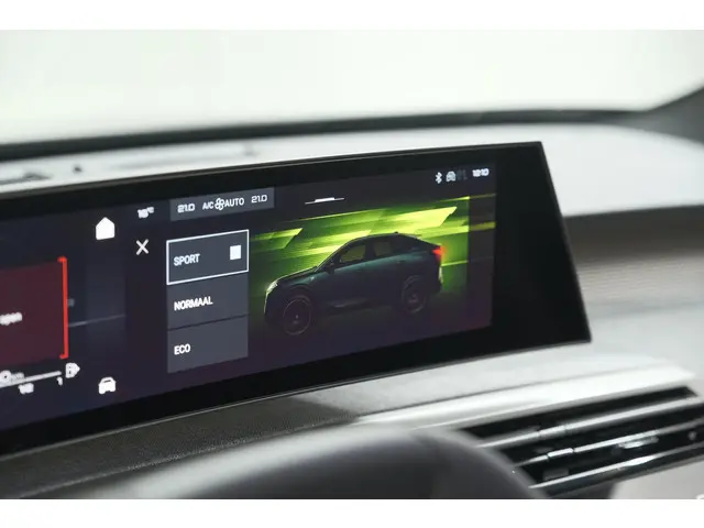 Peugeot 3008 Hybrid 145 e-DCS6 GT 2025 Hybride Benzine 58