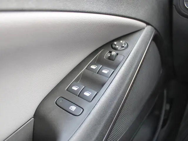Opel Crossland X 1.2 Turbo Innovation 2019 Benzine 16