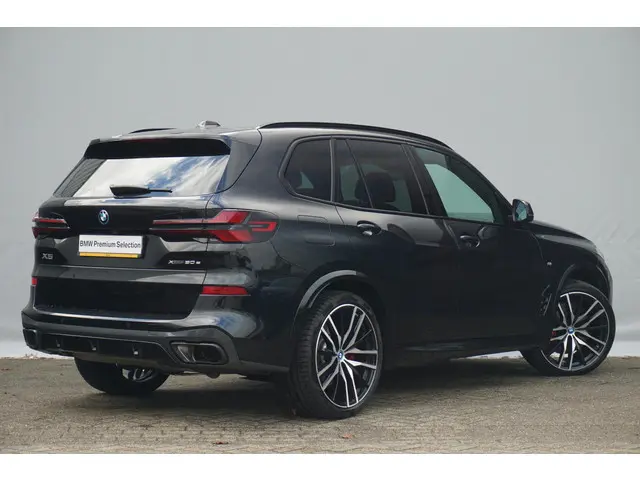 BMW X5 xDrive50e 2025 Hybride Benzine 2