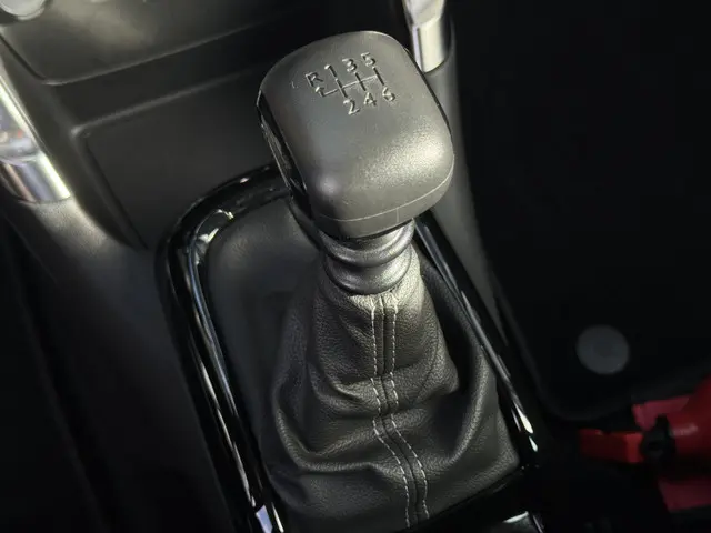 Citroën C3 Aircross 1.2 PureTech Plus 2023 Benzine 22