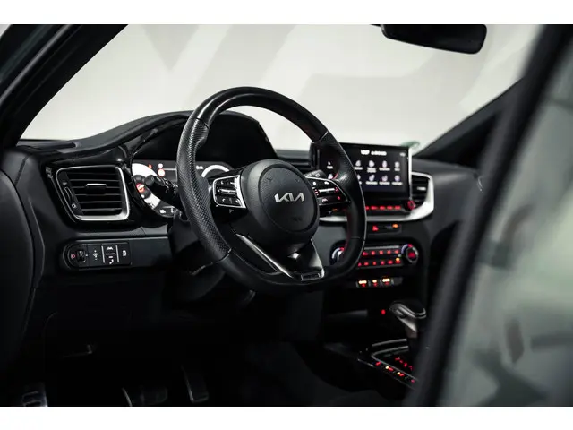 Kia Ceed 1.6 T-GDi GT 2023 Benzine 53