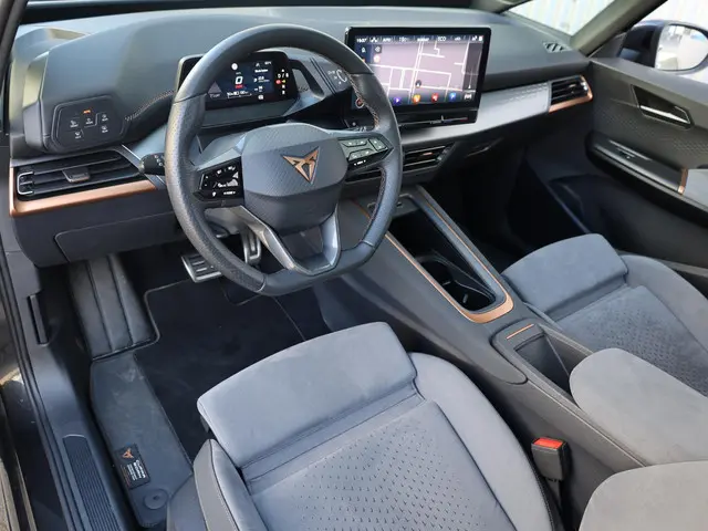 CUPRA Born 150KW 2022 Elektrisch 5