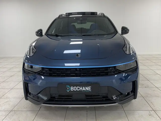 Lynk & Co 01 1.5 2024 Hybride Benzine 18