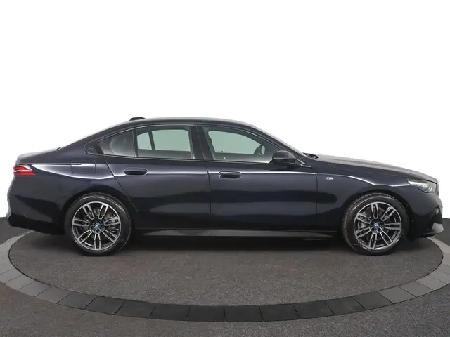 BMW i5 Sedan xDrive40 2025 Elektrisch 11