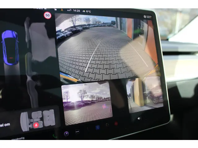 Tesla Model Y RWD 58 kWh 2023 Elektrisch 6