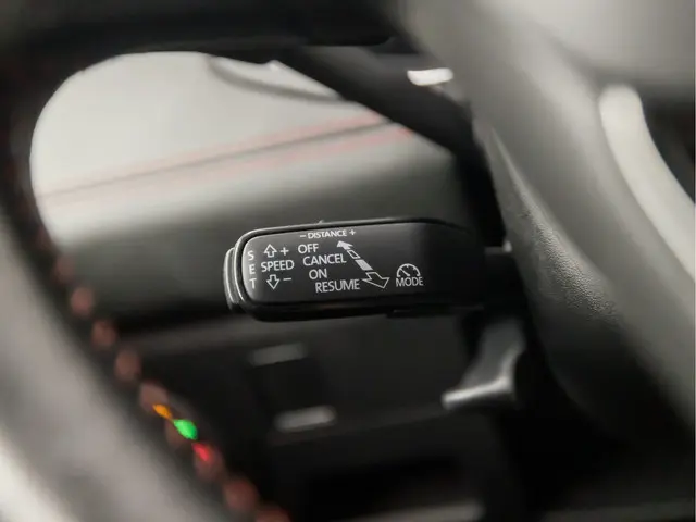 SEAT Arona 1.0 TSI FR Sport 2018 Benzine 22