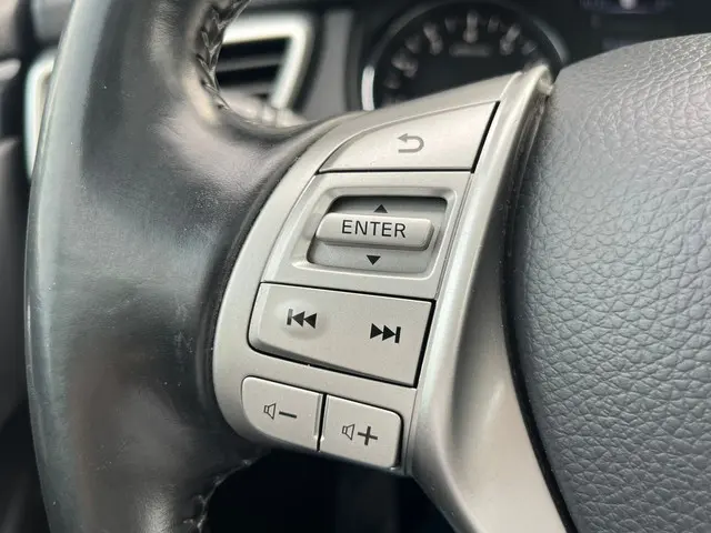 Nissan QASHQAI 1.2 Connect Edition 2015 Benzine 9
