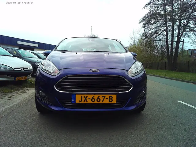 Ford Fiesta 1.0 Titanium (2016 +Airco ) 2016 Benzine 11