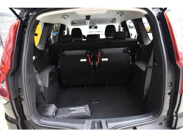 Dacia Jogger Hybrid 140 PK Extreme 2024 Hybride Benzine 13