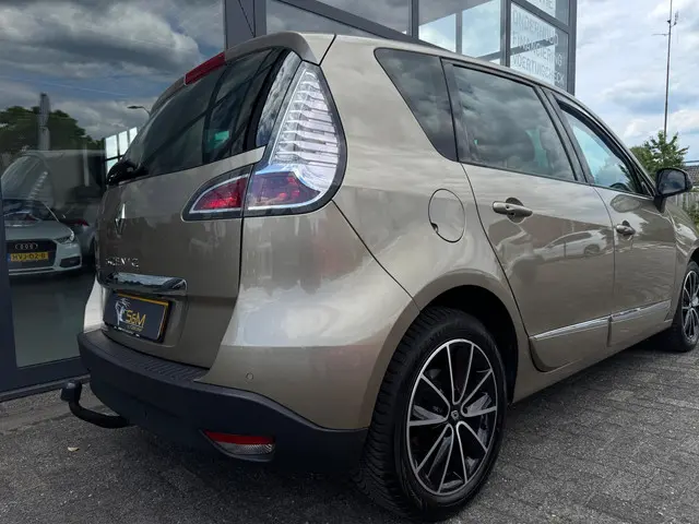 Renault Scénic 2.0 Bose Automaat | Pano. 2013 Benzine 4