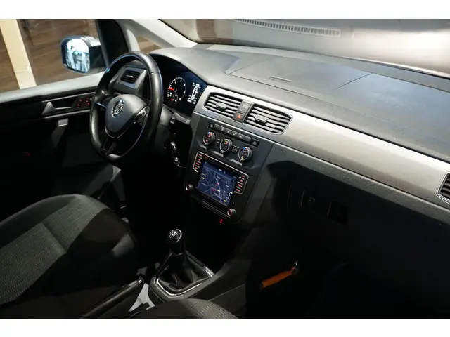 Volkswagen Caddy 2.0 TDI Comfortline 2016 Diesel 7