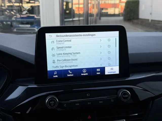 Ford Kuga 2.5 PHEV ST-Line X 2023 Hybride Benzine 42