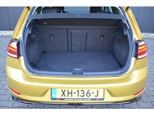 Volkswagen Golf 1.0 TSi Highline R-Line 2019 Benzine 19