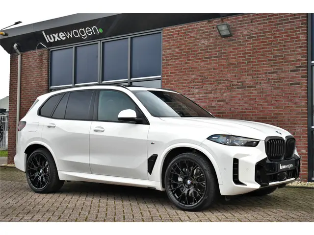 BMW X5 xDrive50e M-Sport 2023 Hybride Benzine 5