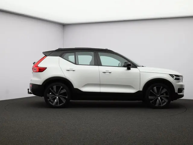Volvo XC40 Recharge P8 AWD R-Design 2020 Elektrisch 6
