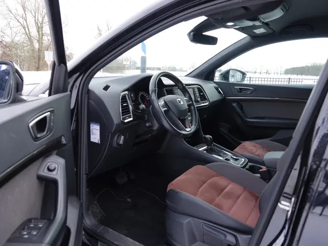 SEAT Ateca 1.4 EcoTSI 150PK DSG Xcellence 2018 Benzine 4