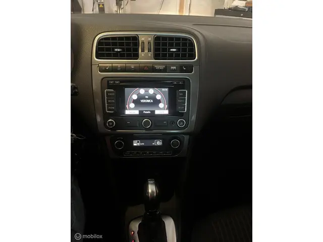 Volkswagen Polo 1.2 TSI BlueMotion Highline 2013 Benzine 8