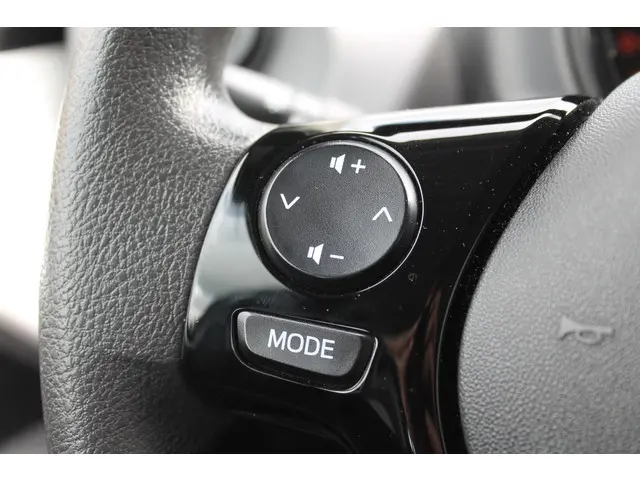 Peugeot 108 1.0 e-VTi Active Airco/Nap! 2020 Benzine 8