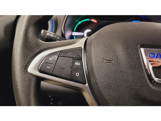 Dacia Spring Essential 27 kWh 2023 Elektrisch 11