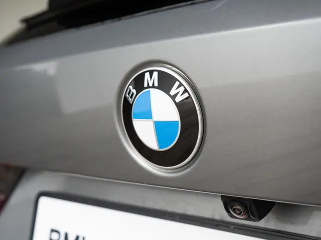 BMW M3 Touring xDrive Competition 2024 Benzine 27
