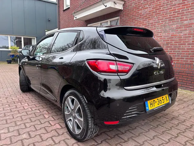 Renault Clio 0.9 TCe ECO Night&Day 2015 Benzine 2