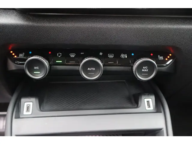 Citroën C4 1.2 Puretech Business Plus 2021 Benzine 29