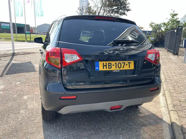 Suzuki Vitara 1.6 Exclusive Automaat 2015 Benzine 16