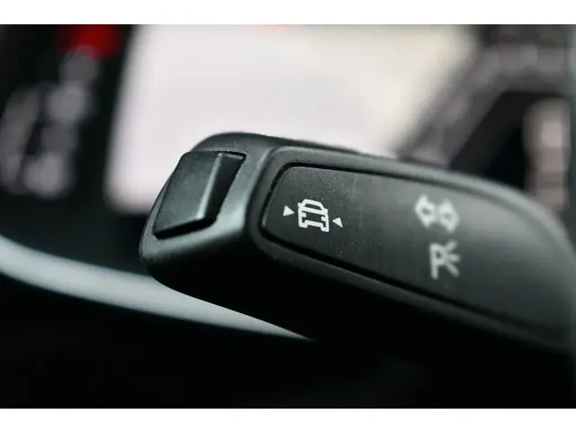 Audi RSQ8 4.0 TFSI quattro 810pk 2022 Benzine 88