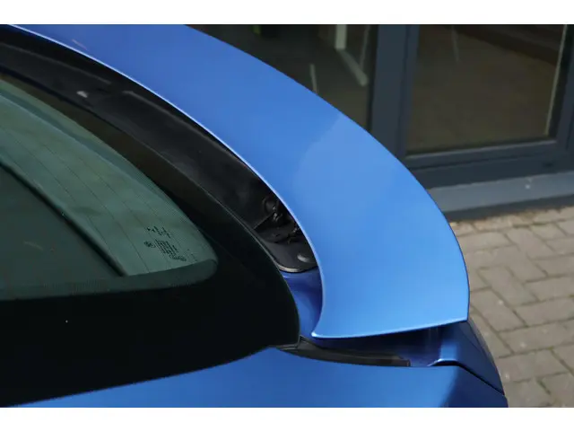 BMW 3 Serie Gran Turismo 320i Executive 2015 Benzine 6