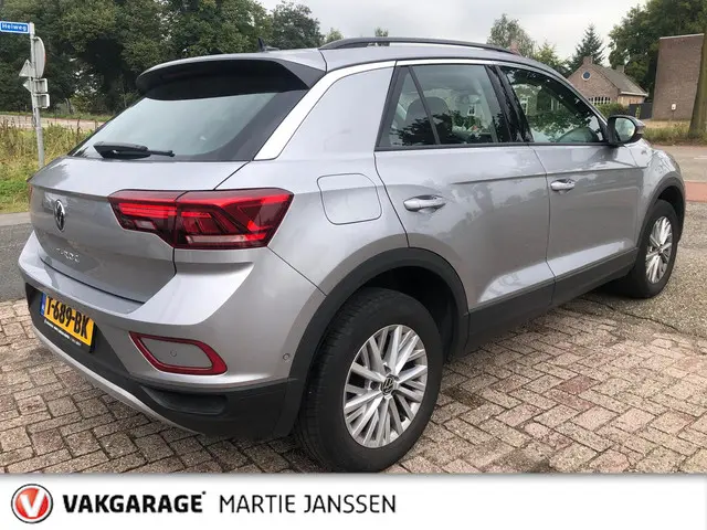 Volkswagen T-Roc 1.5 TSI Life Business 2022 Benzine 3