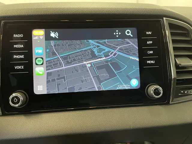 Škoda Karoq 1.0 TSI Style 2020 Benzine 14