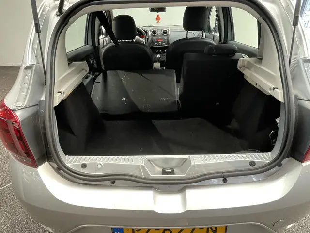 Dacia Sandero 0.9 TCe Laureate 2017 Benzine 23