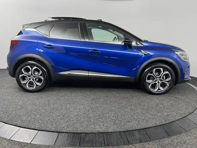 Renault Captur 1.0 TCe 90 techno 2024 Benzine 6