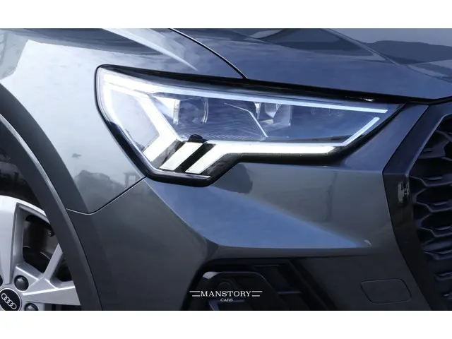 Audi Q3 Sportback 45 TFSI quattro S-Line 2021 Benzine 21