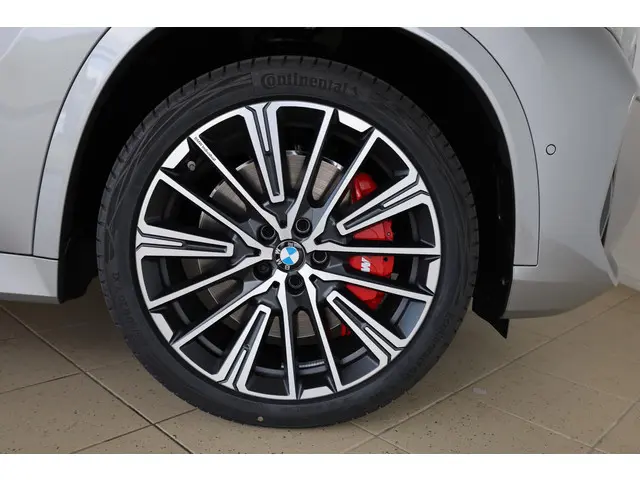 BMW iX1 eDrive20 2025 Elektrisch 6