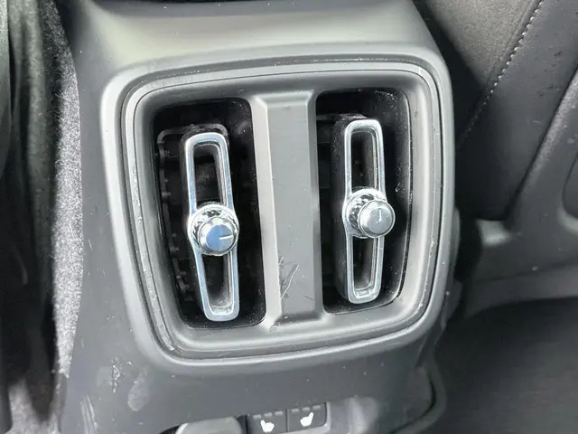 Volvo XC40 Recharge P8 AWD R-Design 2020 Elektrisch 23