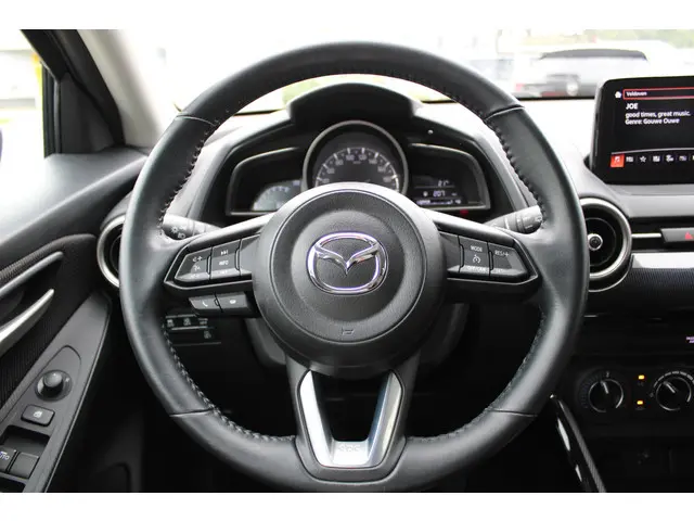 Mazda 2 1.5 Skyactiv-G Style Selected 2021 Benzine 19