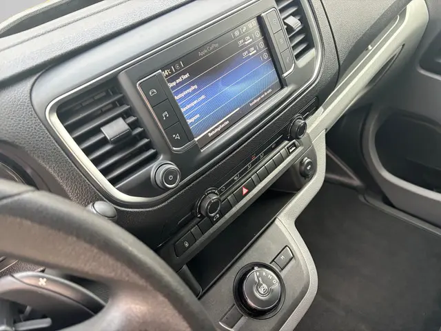 Toyota ProAce Worker 2.0 D-4D Live Long Aut- 2022 Diesel 7